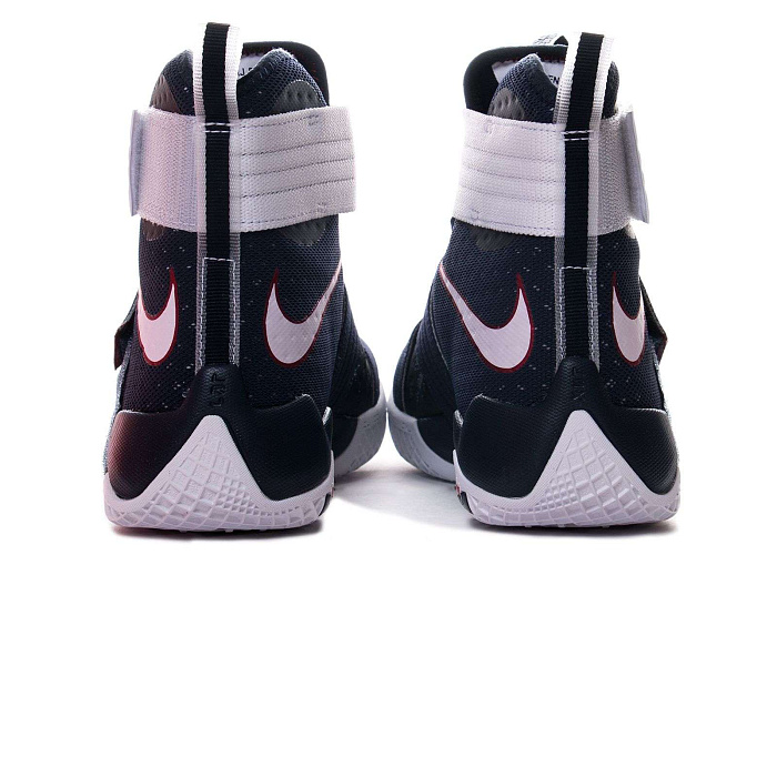 Кроссовки Nike LeBron Soldier 10 SFG 844378-416